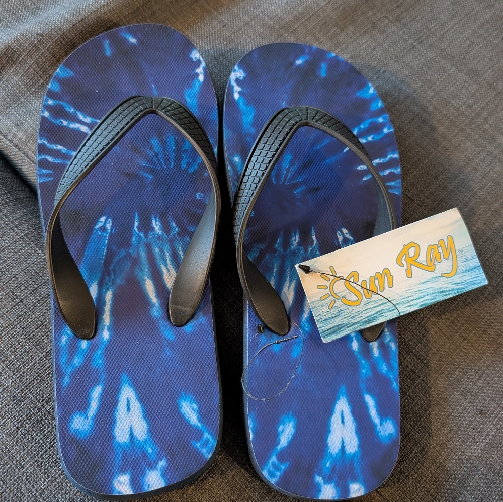 Boy's Flip Flops Sandals!